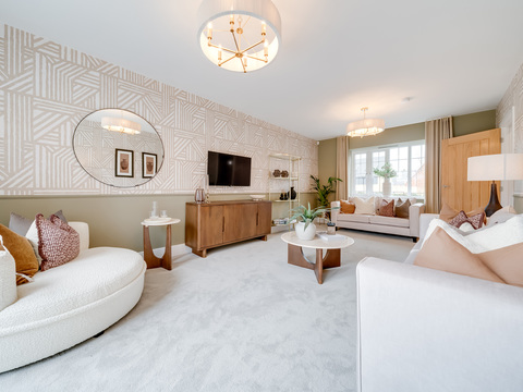 4 bedroom end terraced house for sale
