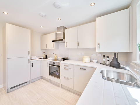 3 bedroom end terraced house for sale