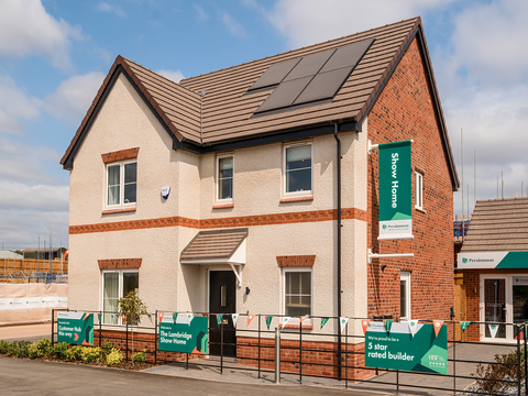 4 bedroom detached house for sale