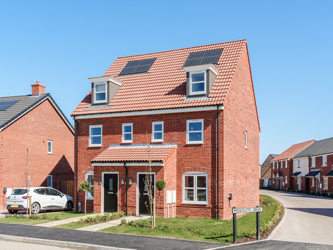 3 bedroom semi detached house for sale