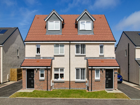 4 bedroom house for sale
