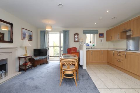 2 bedroom retirement home for sale