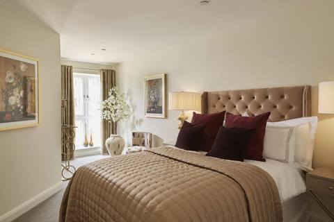 Studio retirement home for sale