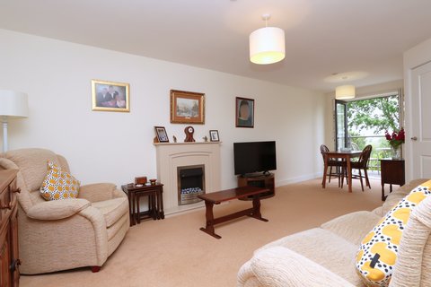 2 bedroom retirement home for sale
