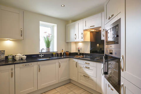 Studio retirement home for sale