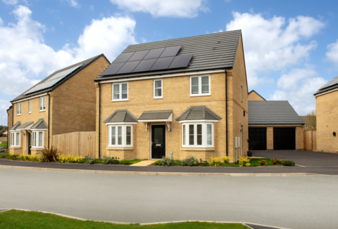 4 bedroom detached house for sale