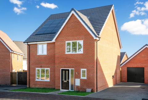 4 bedroom detached house for sale