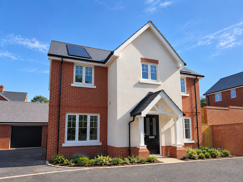 Studio detached house for sale