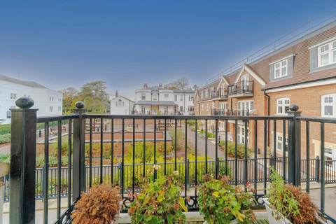 Studio apartment for sale