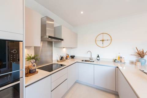 Studio apartment for sale