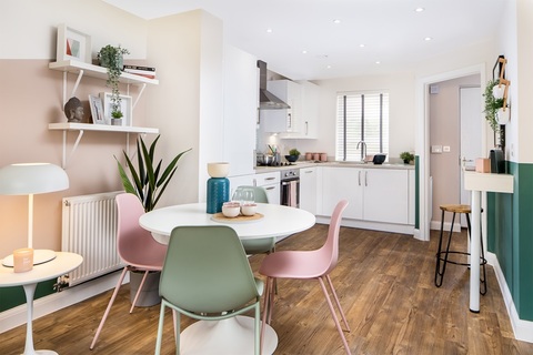 2 bedroom end terraced house for sale