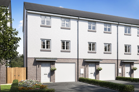 3 bedroom end terraced house for sale