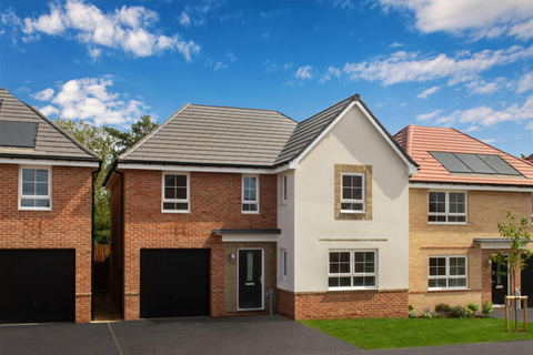 4 bedroom detached house for sale
