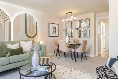 3 bedroom end terraced house for sale