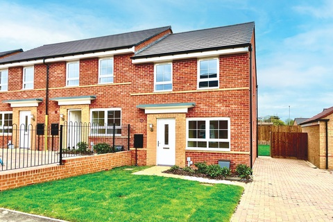 3 bedroom end terraced house for sale