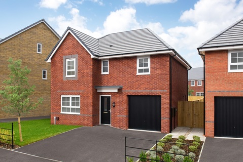 4 bedroom detached house for sale