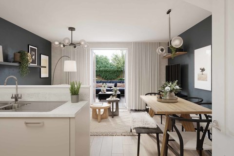 5 bedroom terraced house for sale