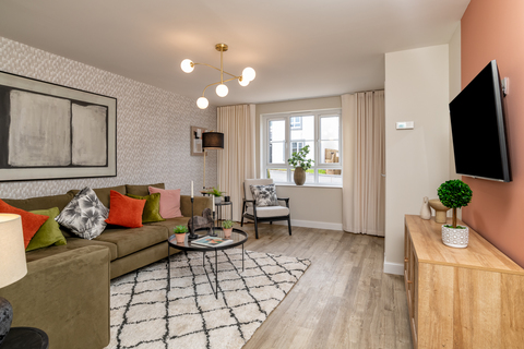 3 bedroom end terraced house for sale