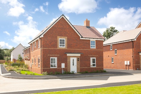 4 bedroom detached house for sale