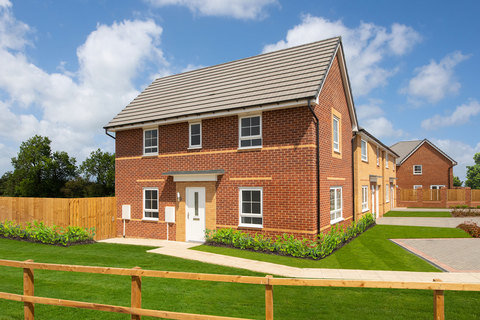 3 bedroom end terraced house for sale
