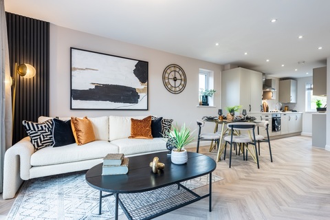 4 bedroom terraced house for sale