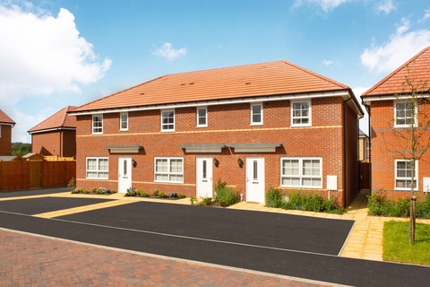 3 bedroom end terraced house for sale