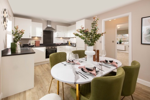 3 bedroom end terraced house for sale