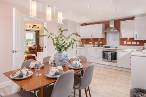 3 bedroom end terraced house for sale