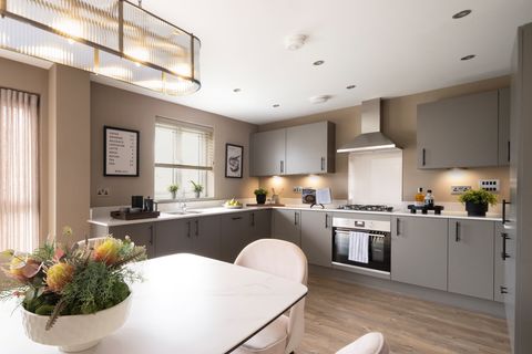 Studio detached house for sale