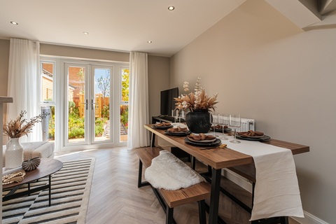 3 bedroom end terraced house for sale