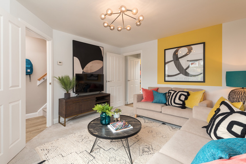 3 bedroom end terraced house for sale