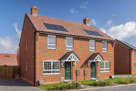 3 bedroom end terraced house for sale