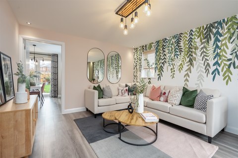 3 bedroom end terraced house for sale