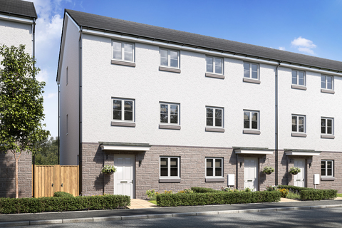 4 bedroom end terraced house for sale