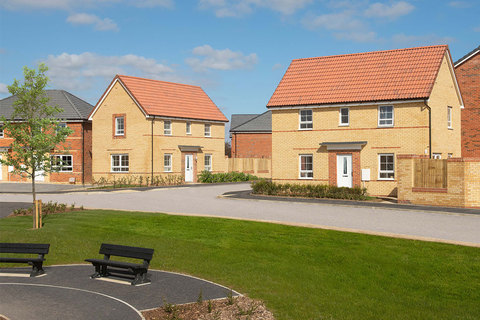 3 bedroom end terraced house for sale