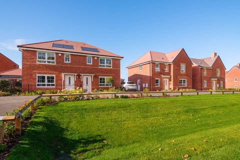 3 bedroom end terraced house for sale