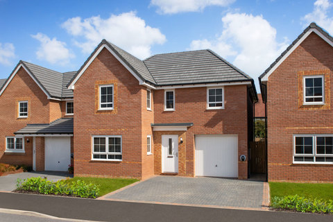 4 bedroom detached house for sale