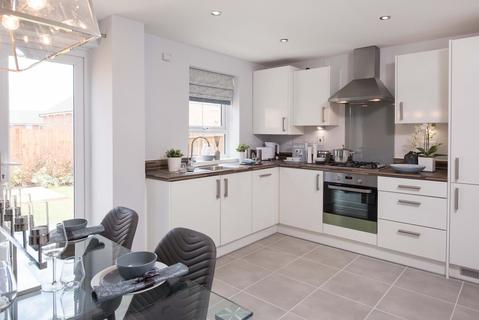 3 bedroom end terraced house for sale