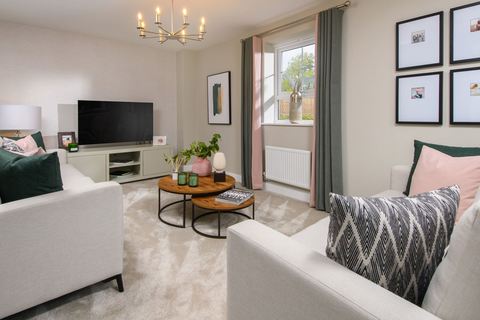 4 bedroom end terraced house for sale