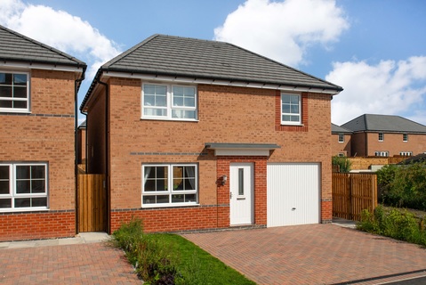 4 bedroom detached house for sale