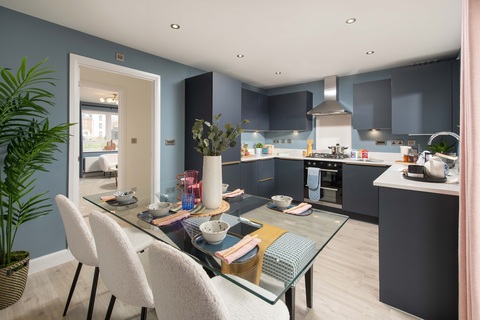 3 bedroom end terraced house for sale