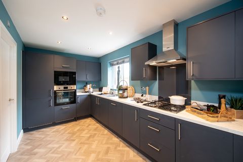 4 bedroom terraced house for sale