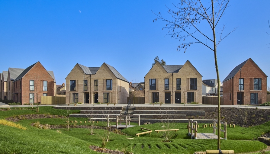 Slough, Buckinghamshire SL1 