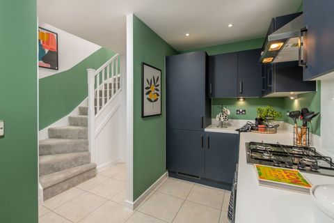 2 bedroom semi detached house for sale