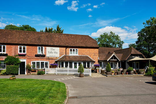 Finchampstead, Berkshire RG40