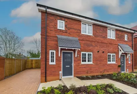 2 bedroom semi detached house for sale