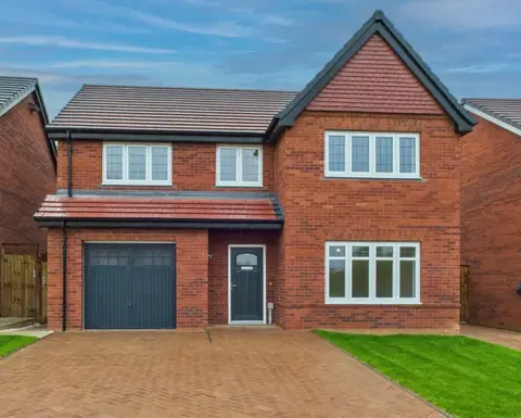 3 bedroom detached house for sale