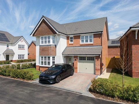 Studio home for sale