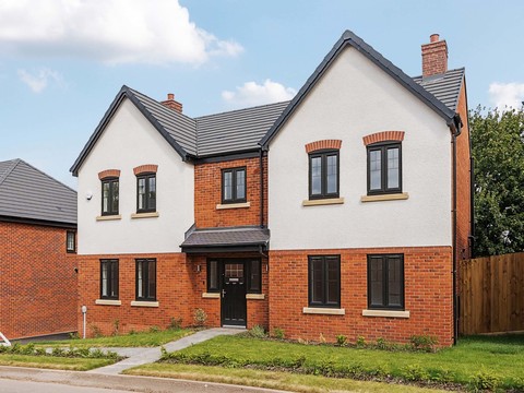 5 bedroom detached house for sale