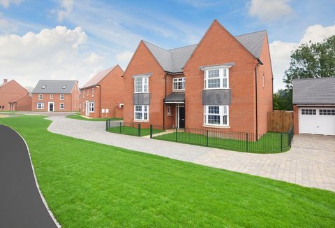 5 bedroom detached house for sale